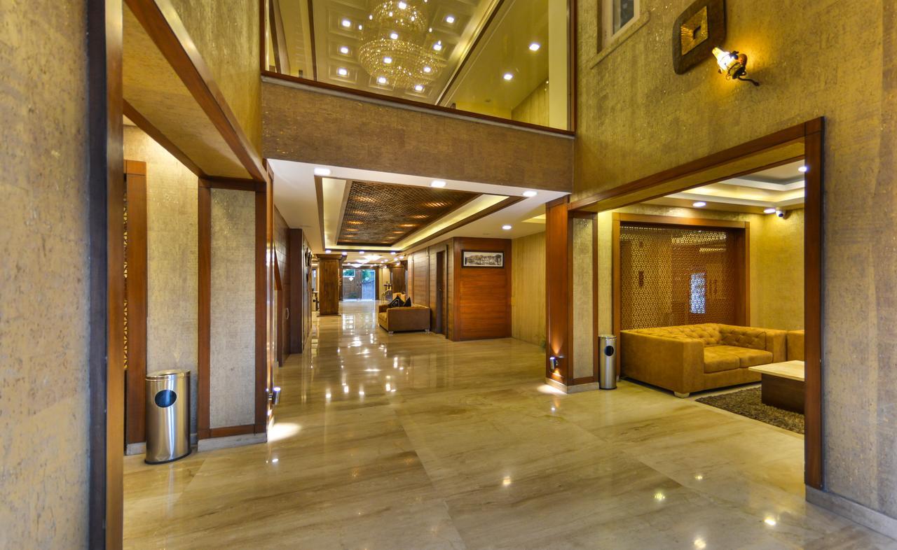 Clarks Inn Srinagar Exterior foto
