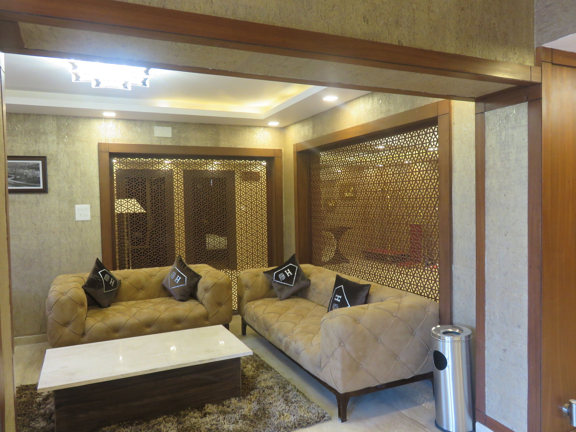 Clarks Inn Srinagar Exterior foto